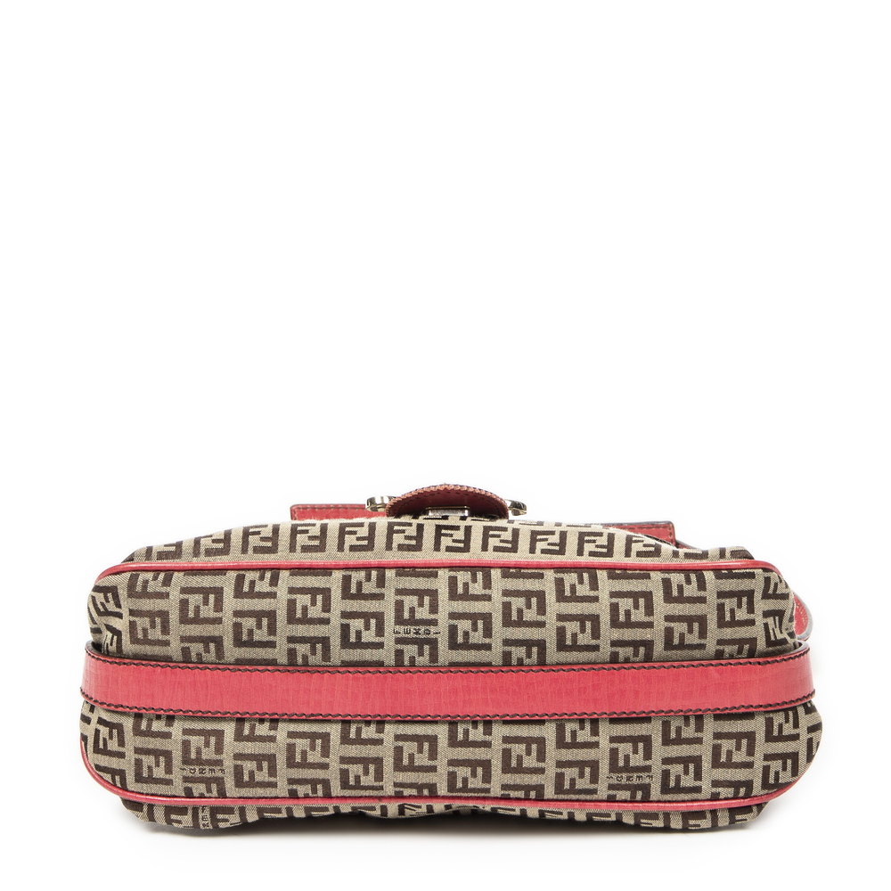 Fendi Bicolor Flap Shoulder Bag - Picture 6 of 11